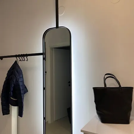 Apartment Simotel Downtown 4*