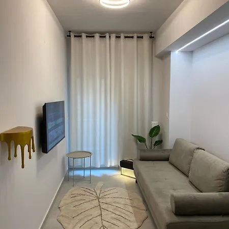 Simotel Downtown Apartment *