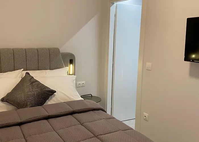 公寓 Simotel Downtown 塞萨洛尼基