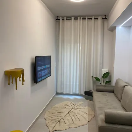 Simotel Downtown Апартаменты 4*